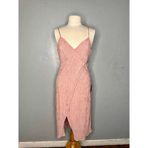 NWT Romantic Lulu’s Sleeveless Rose Dress with Front Slit – Size [Small] - Picture 2 of 7